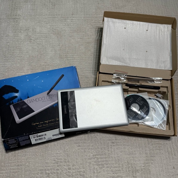 Wacom Bamboo Capture Pen and Touch Tablet CTH470 - Picture 1 of 6